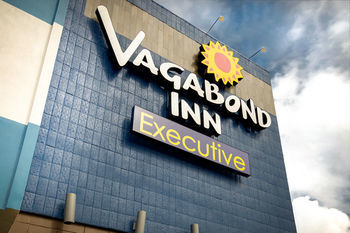 Vagabond Inn Executive - Bakersfield Downtowner מראה חיצוני תמונה